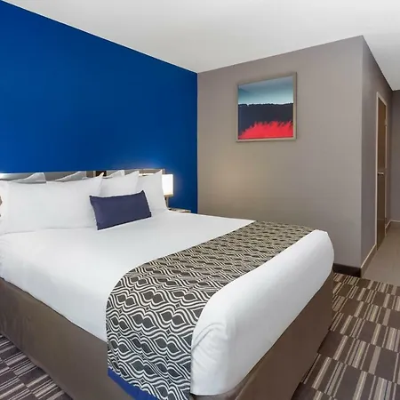Microtel Inn & Suites By Wyndham Bethel/Danbury Exterior photo