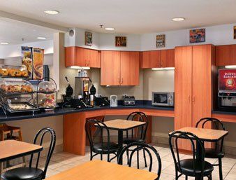 Microtel & By Wyndham Bethel/danbury Hotel